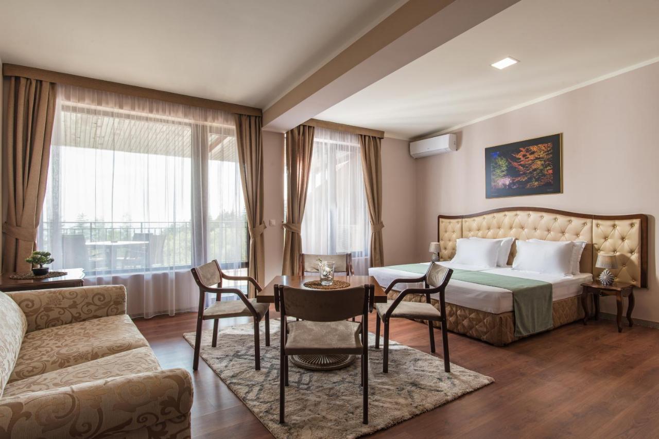Hotel Magus